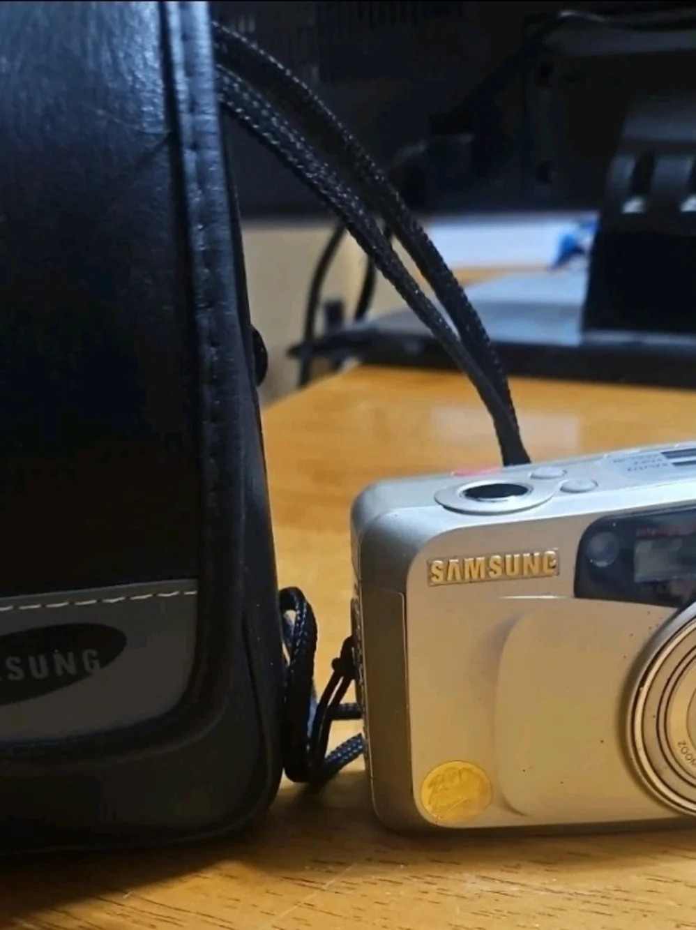 Samsung Silver Point-and-Shoot Digital Camera with SHD Lens